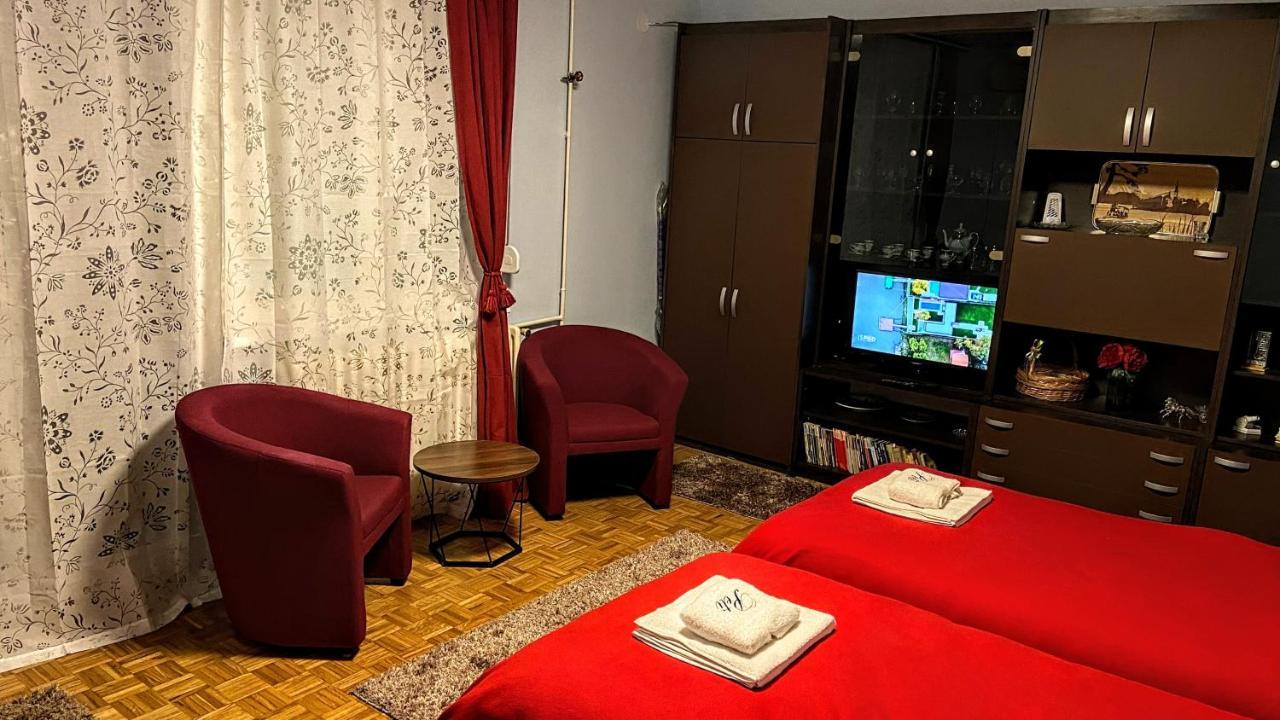 Ferienwohnung Peti Belgrad Exterior foto