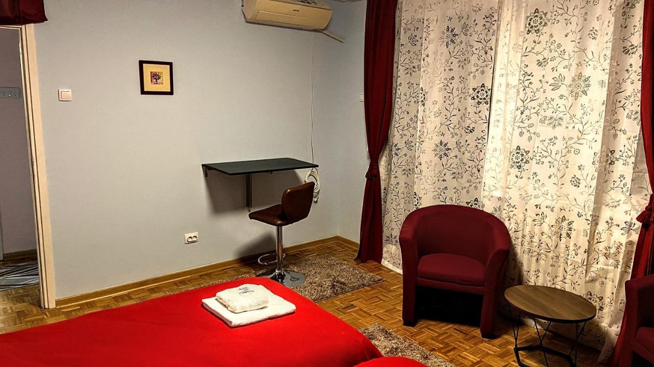 Ferienwohnung Peti Belgrad Exterior foto
